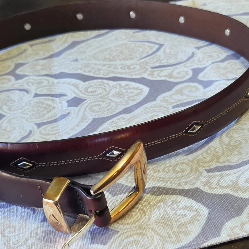 VINTAGE Brighton Dark Brown 100% Leather Rivet Belt Size 42